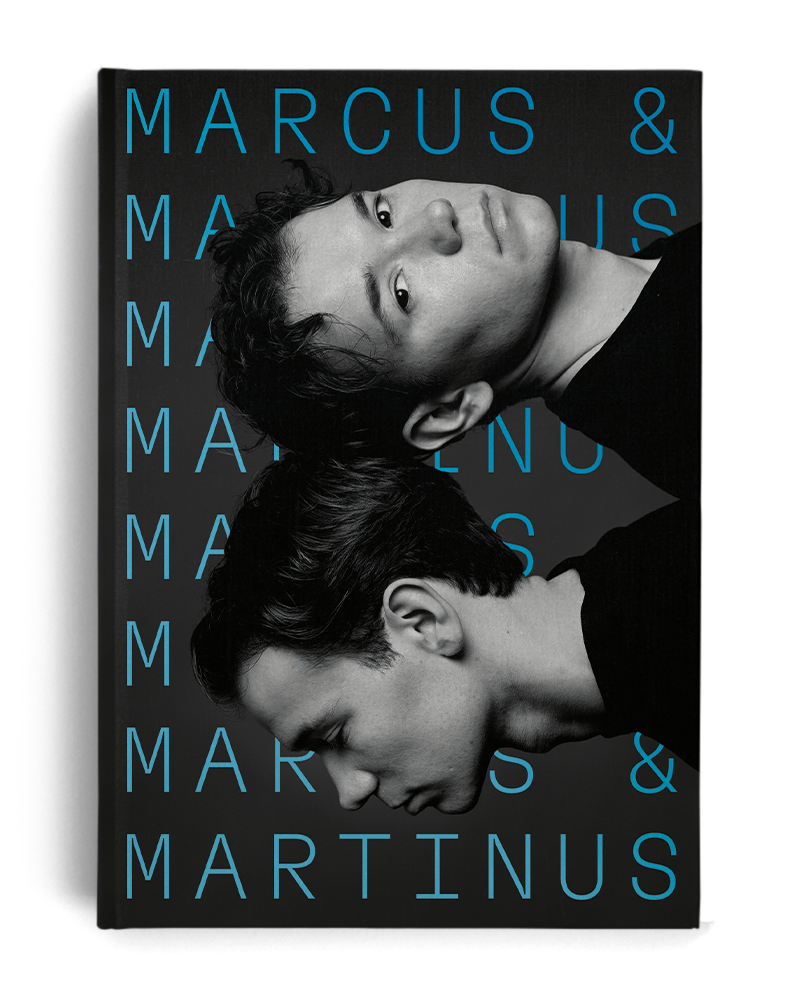 Två röster, en historia